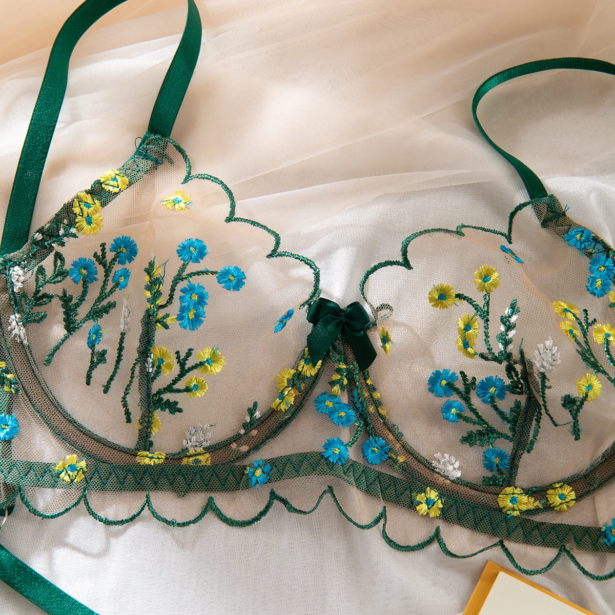 Lingerie FlowerLace