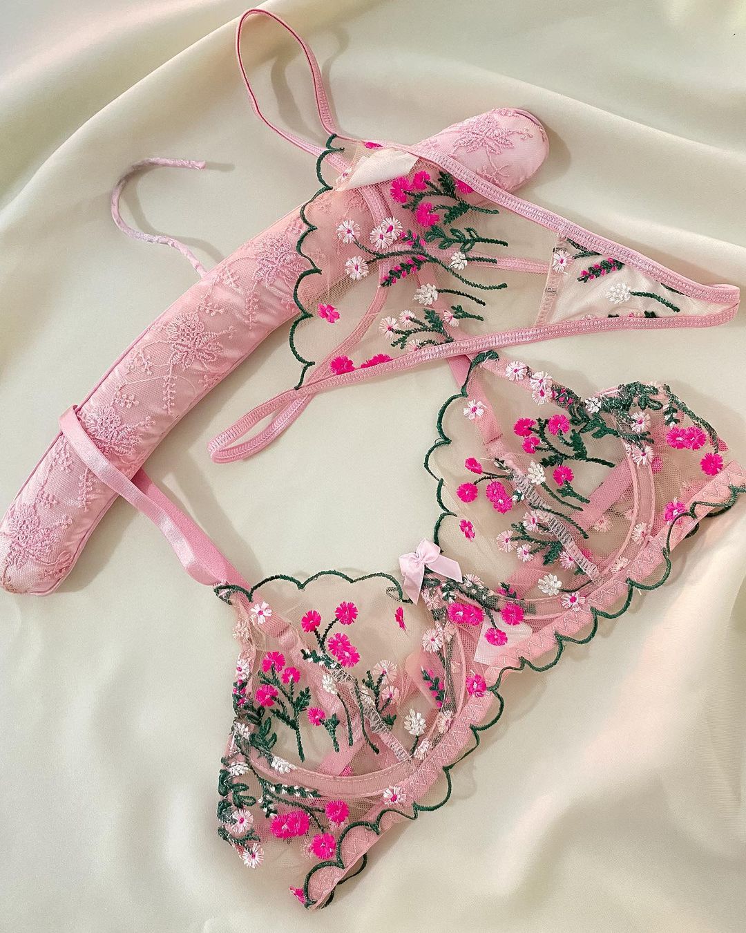 Lingerie FlowerLace