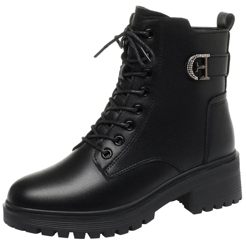 Bota de Couro Britânica Lilith