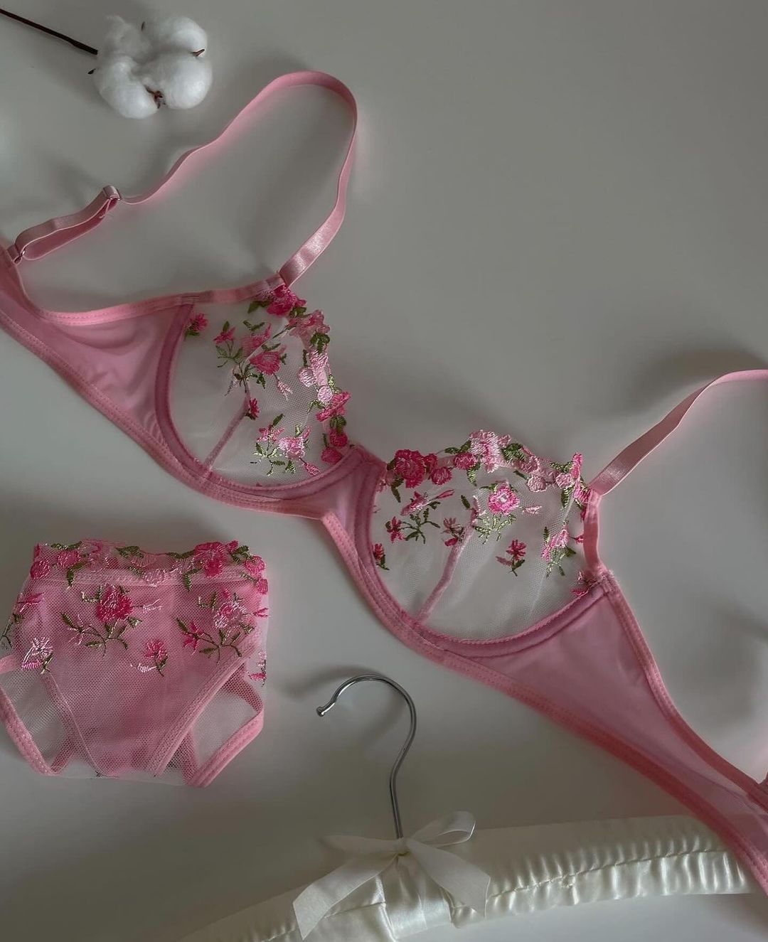Lingerie Holanda