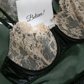 Lingerie Desert Night
