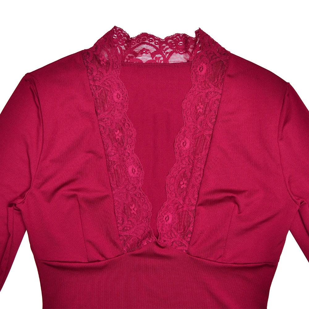 Blusa Decotada de Renda Sara