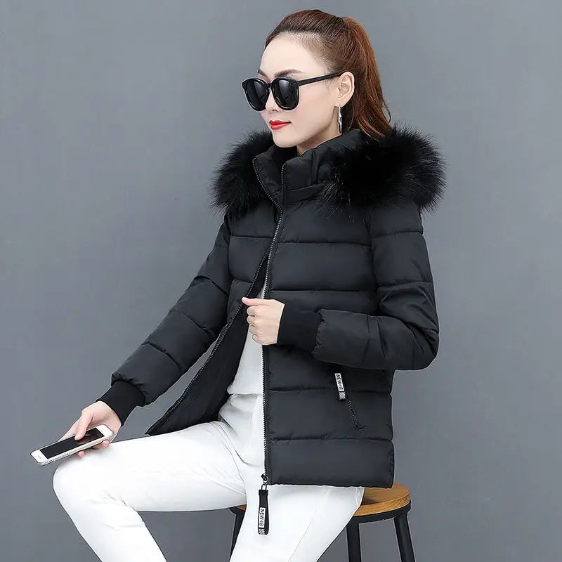 Casaco Parka com Capuz de Pelúcia Annie