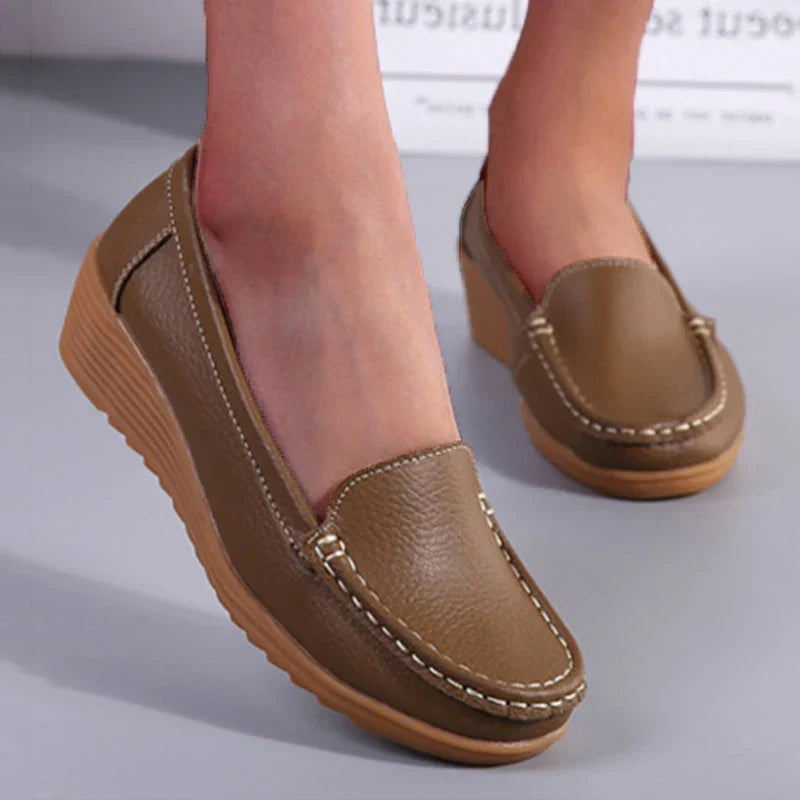 Sapato de Couro Lauren