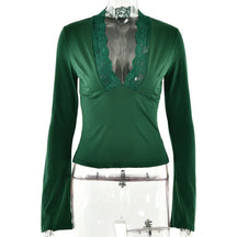 Blusa Decotada de Renda Sara