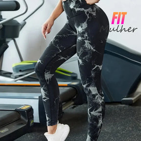 Compre 1 Leve 2: Legging Marmorizada Empina Bumbum